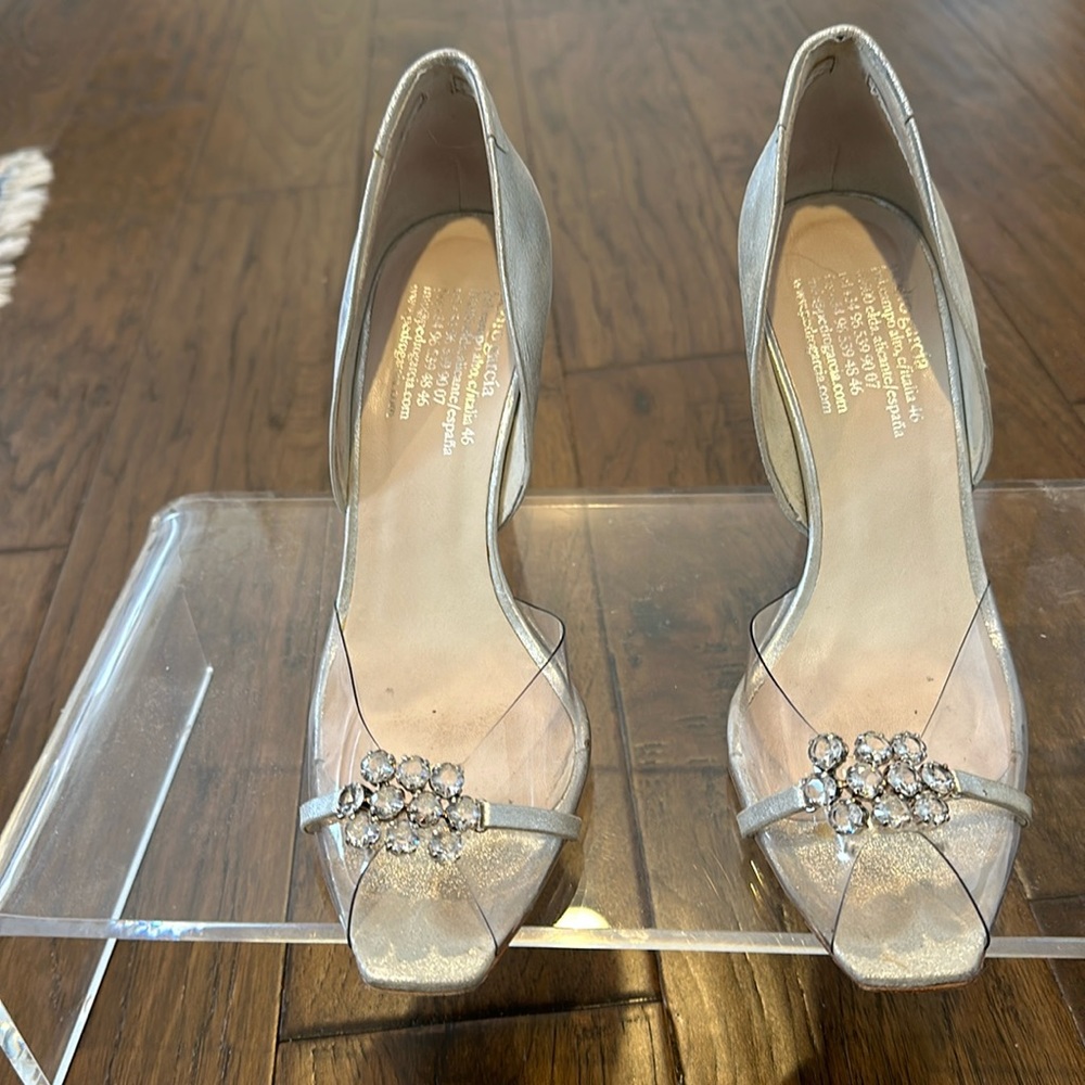 Vintage Pedro Garcia Enya Silver shoes size 39 1/2